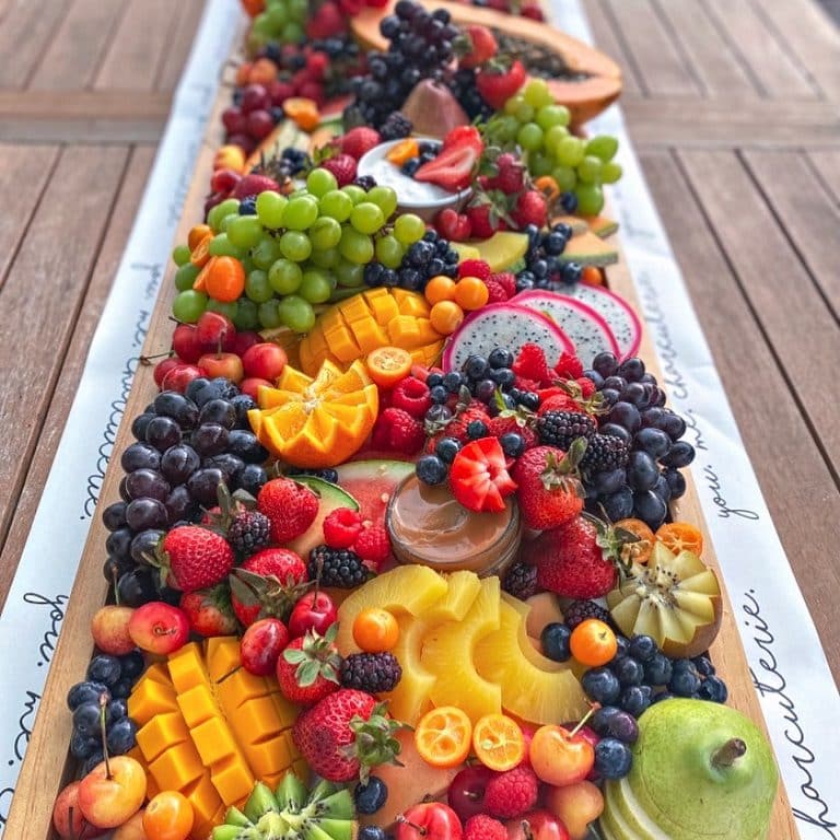 large fruit board in kenosha, kenosha fruit board, kenosha catering